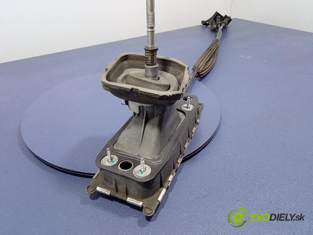 Vw Golf 2011 Páka: Zmeny: 1K0711049CB