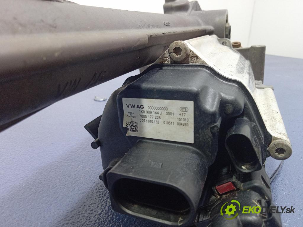 Vw Golf 2011 řízení volantu 1K1423051EE