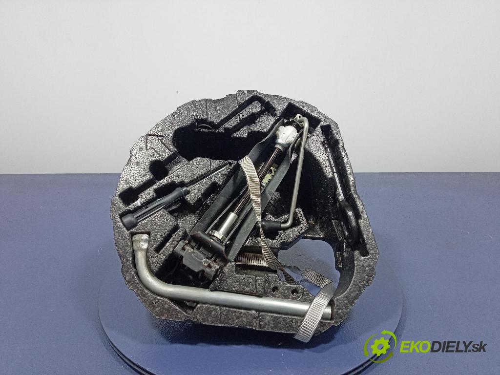 Vw Golf 2011 koš kola: Náhradní 1J0012115AD