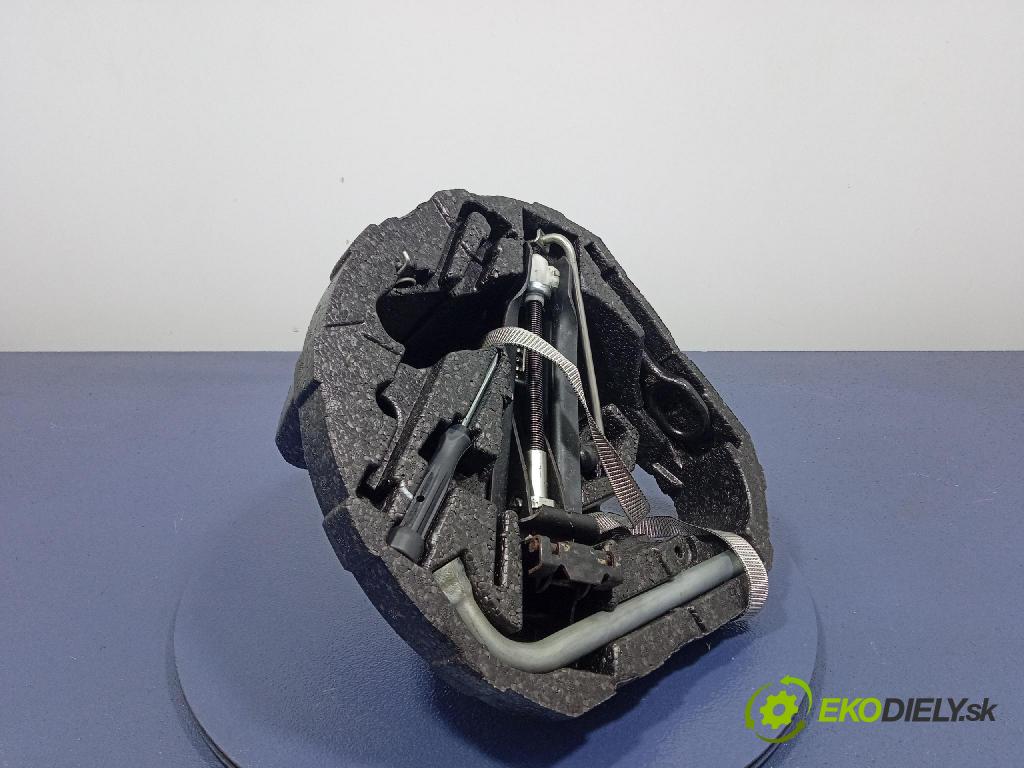 Vw Golf 2011 koš kola: Náhradní 1J0012115AD