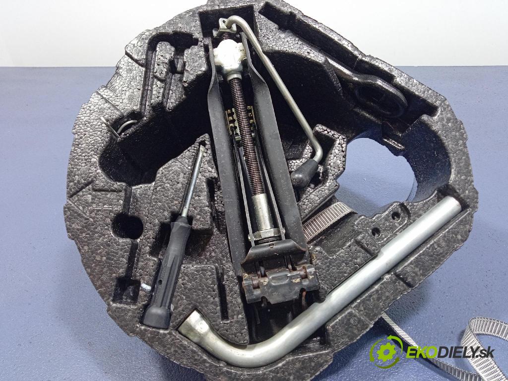 Vw Golf 2011 koš kola: Náhradní 1J0012115AD