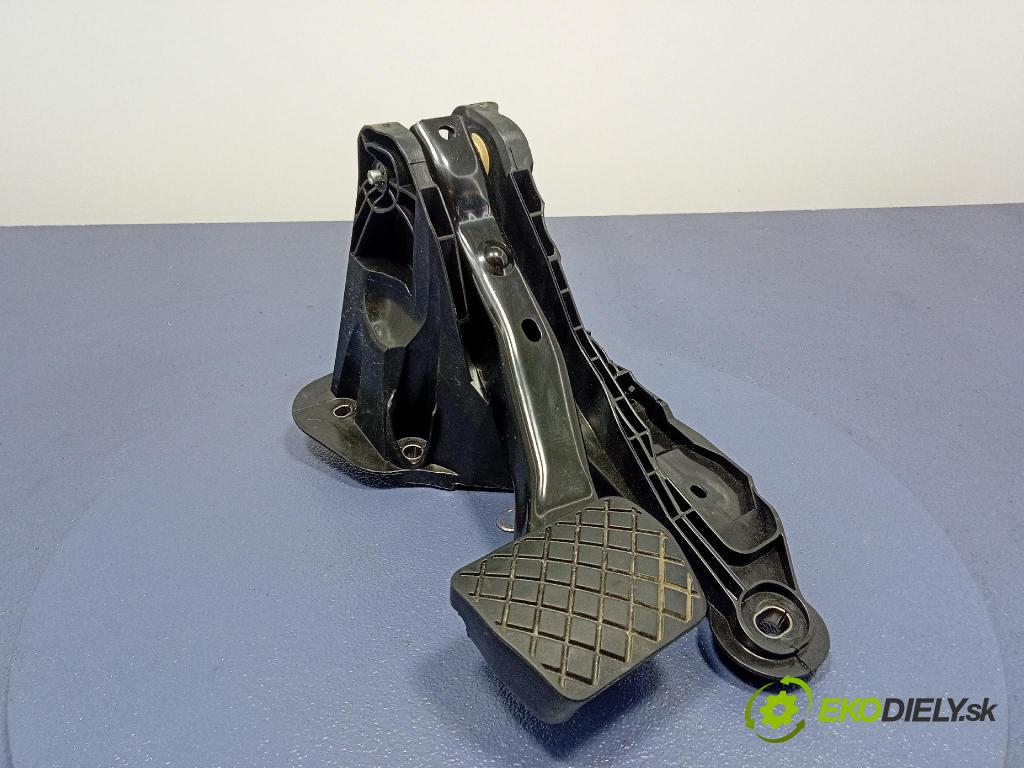 Skoda Elroq 50 2025 pedály 1EB723058J