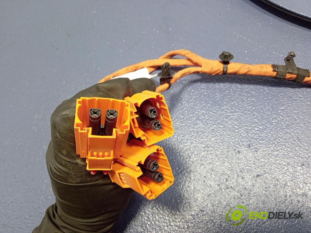 Skoda Elroq 50 2025 instalace Elektrický: 1EA971398BP