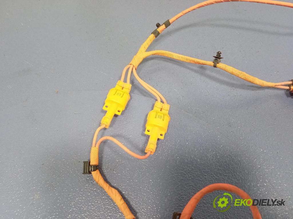 Skoda Elroq 50 2025 instalace Elektrický: 1EA971398BP