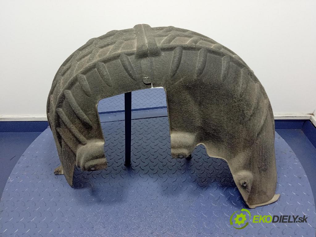 Skoda Elroq 50 2025 Blatník: plastický: zad