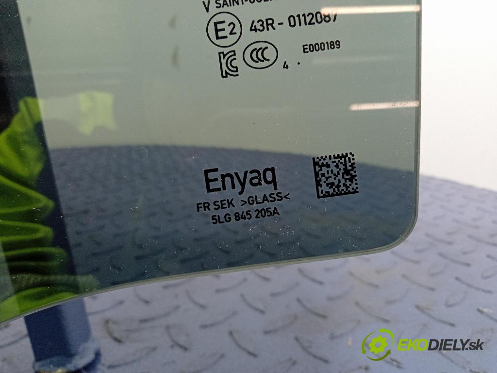 Skoda Elroq 50 2025 sklo dvere zad ľavé 5LG845205A