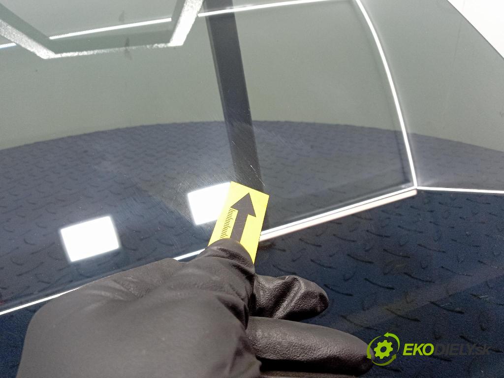 Skoda Elroq 50 2025 sklo dvere zad ľavé 5LG845205A