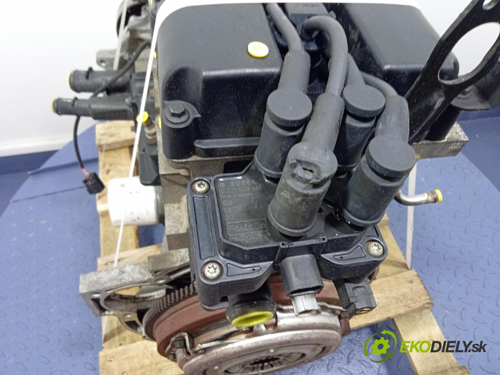 Ford Fiesta 2010 motor Benzín STJB