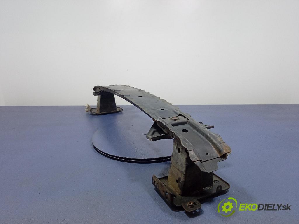 Ford Fiesta 2010 výztuha narazník před