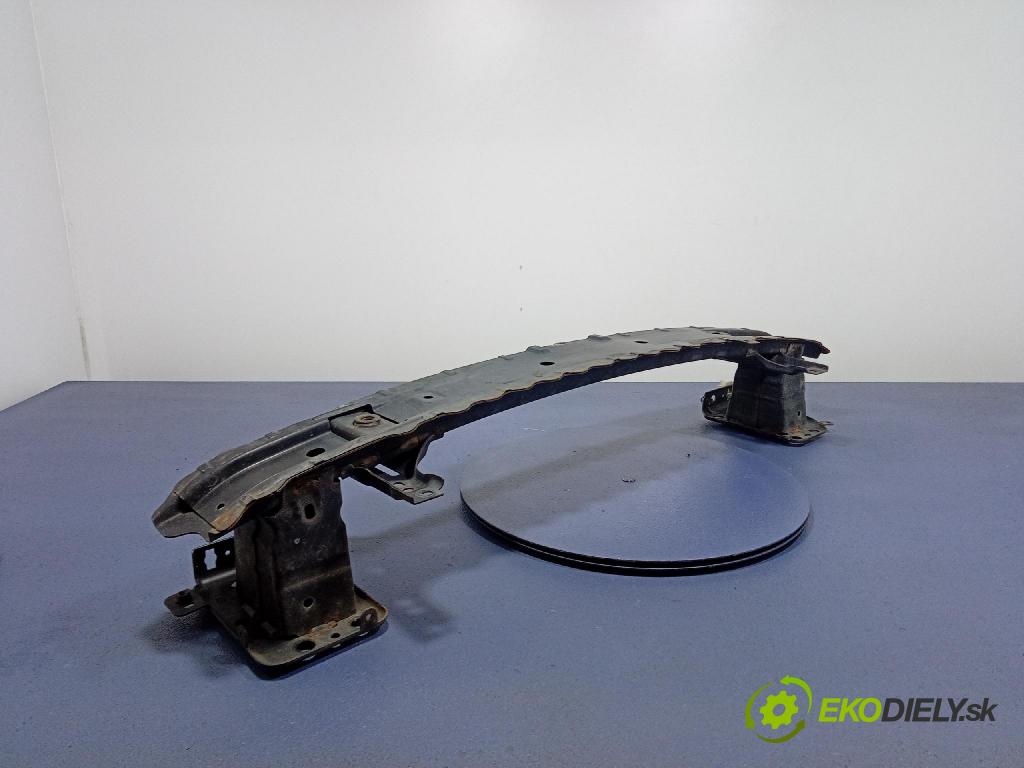 Ford Fiesta 2010 výztuha narazník před