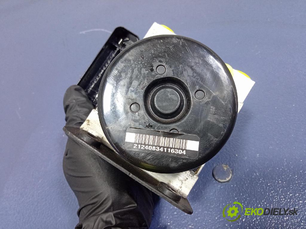 Ford Fiesta 2010 čerpadlo ABS x AV592C405CC