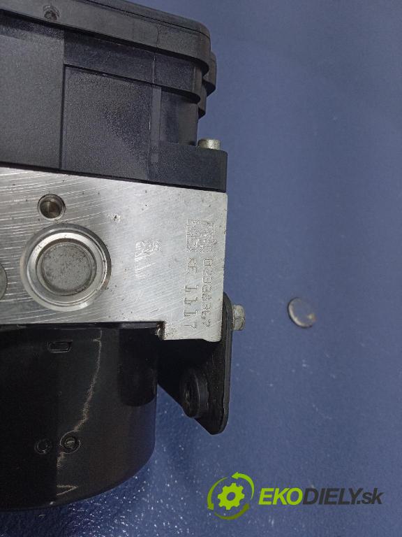 Ford Fiesta 2010 čerpadlo ABS x AV592C405CC