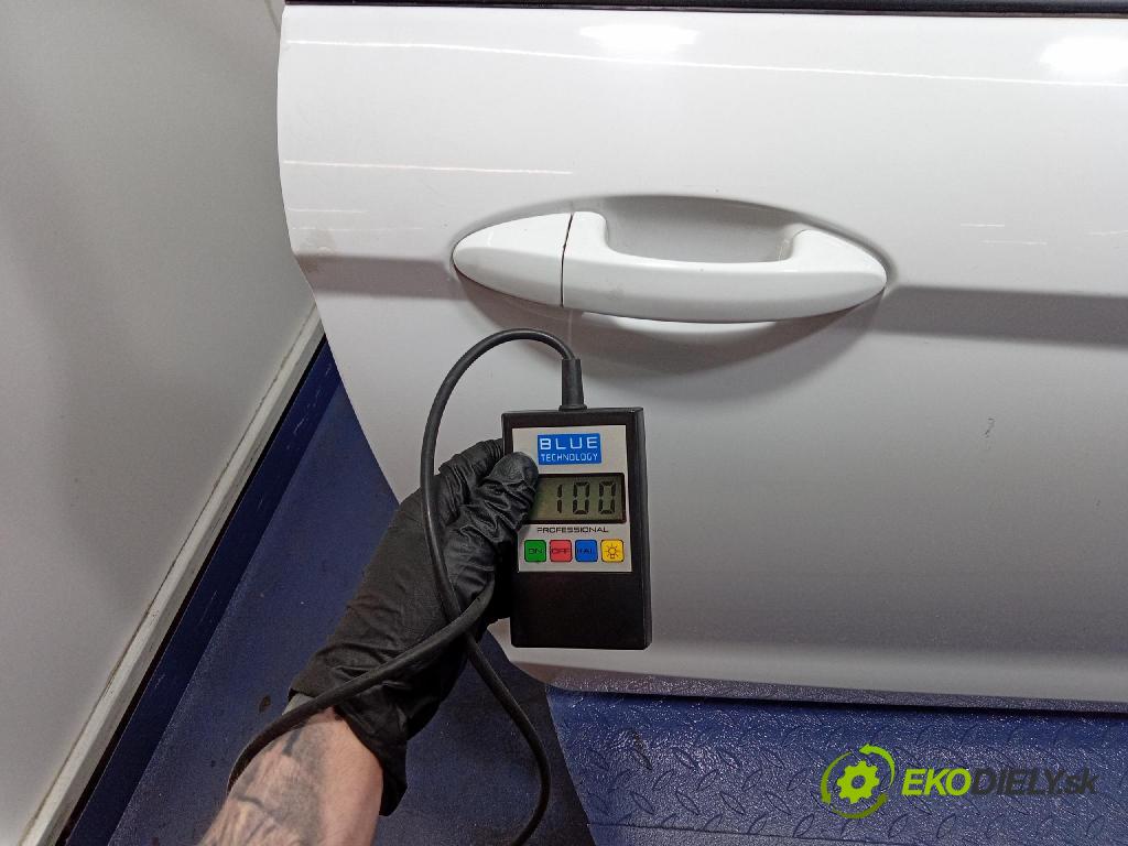 Ford Fiesta 2010 dveře před prave