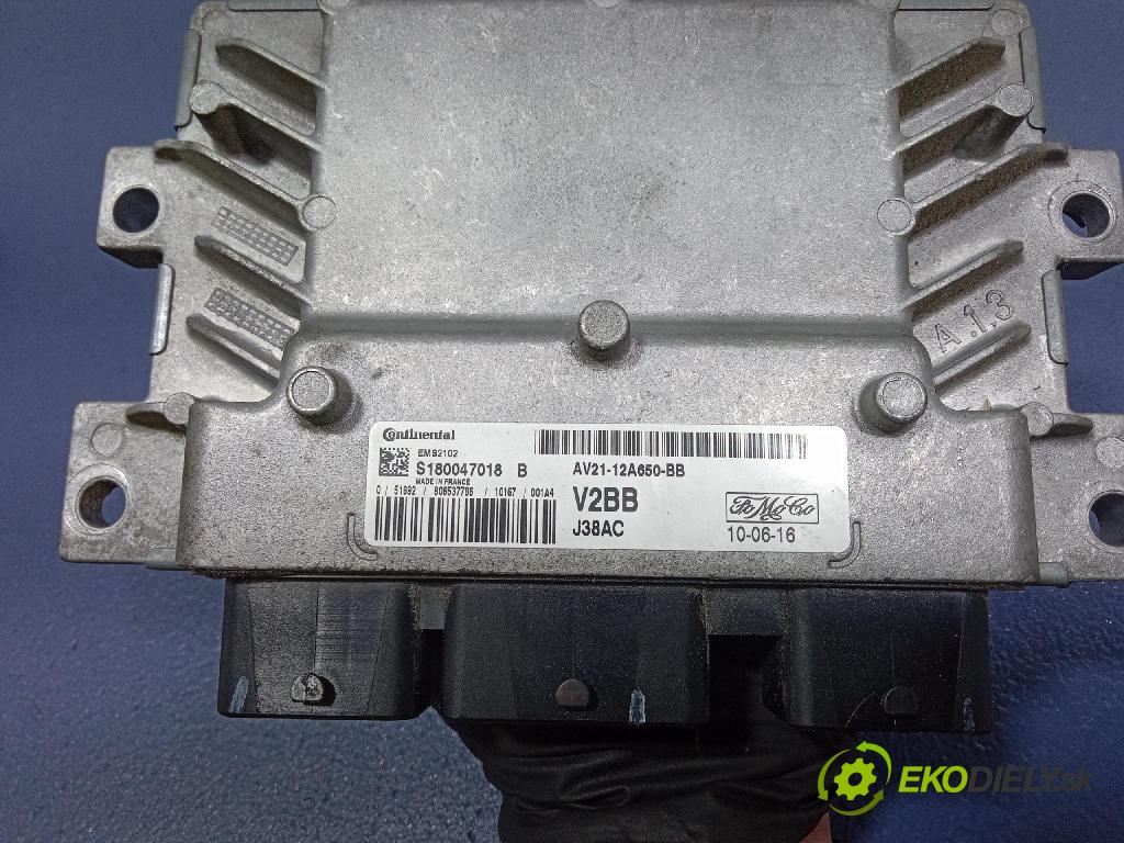 Ford Fiesta 2010 řídící jednotka Motor: