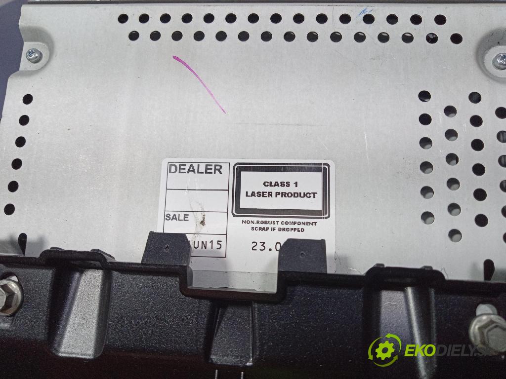 Ford Fiesta 2010 Radio I Navigace: AA6T18C815AC