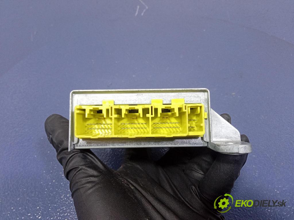 Ford Fiesta 2010 Airbag: x AA6T14B321EA