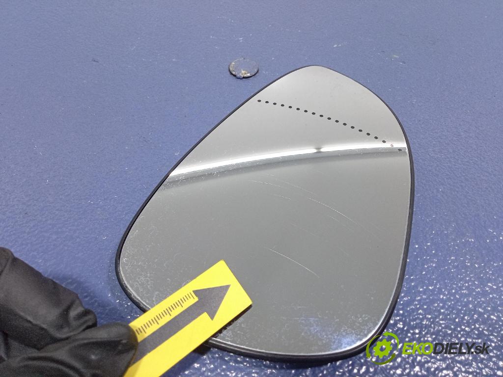 Ford Fiesta 2010 zpětné zrcátko prave 4201-042