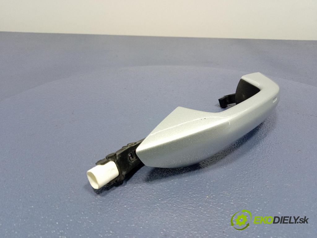 Skoda Elroq 50 2025 rukoväť zad ľavá