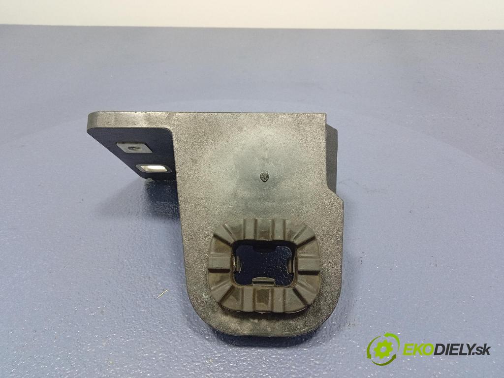 Skoda Elroq 50 2025 chladič Voda: 1EA121367H