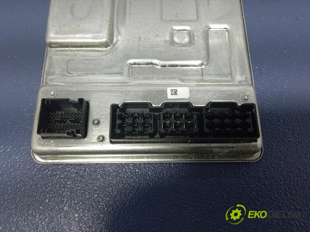 Skoda Elroq 50 2025 riadiaca jednotka Brána: 1EE937012E