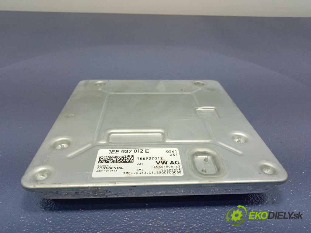 Skoda Elroq 50 2025 riadiaca jednotka Brána: 1EE937012E