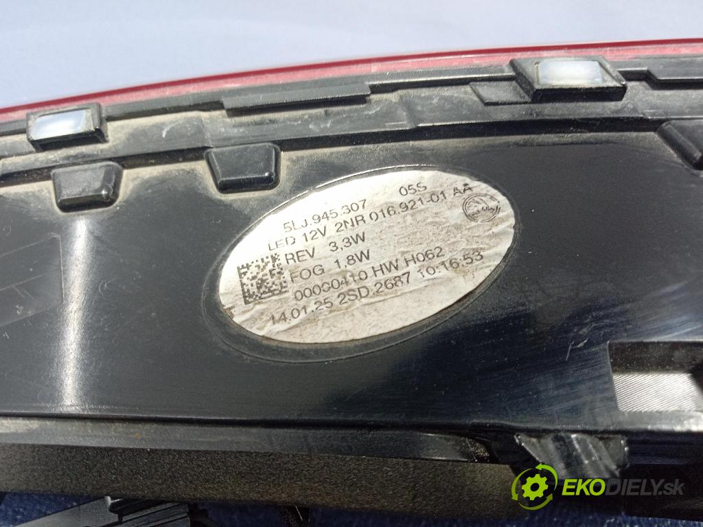 Skoda Elroq 50 2025 svetlo / reflektor zad ľavá Vnútri: 5LJ945307
