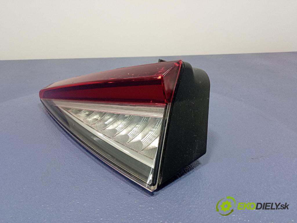 Skoda Elroq 50 2025 svetlo / reflektor zad Prava: Vnútri: 5LJ945308