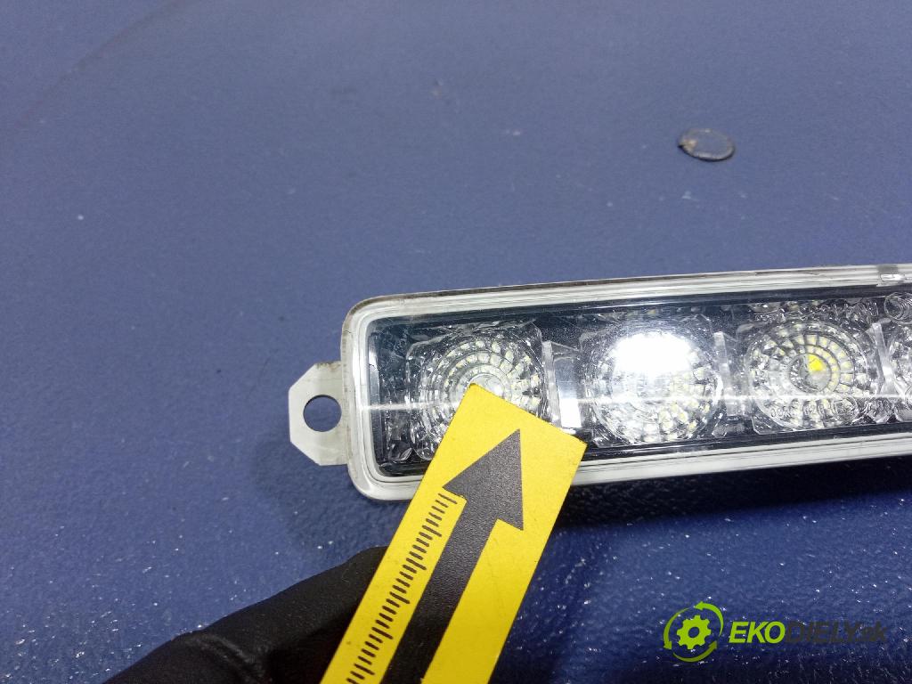 Citroen C3 2014 Halogen v pravo: 9812662280