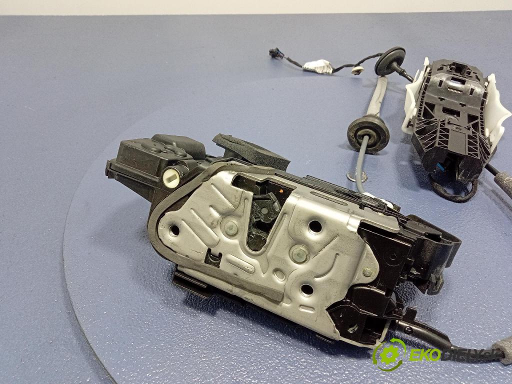 Skoda Elroq 50 2025 zámok dvere zad Vľavo: 5TA839015T