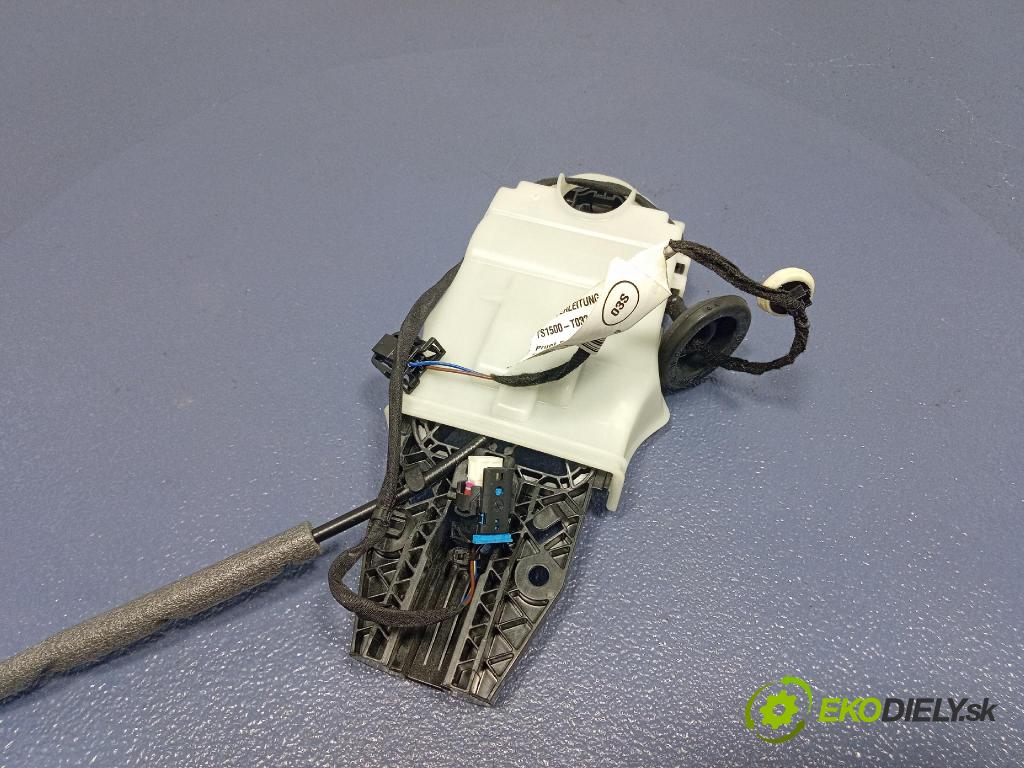 Skoda Elroq 50 2025 zámok dvere zad Vľavo: 5TA839015T