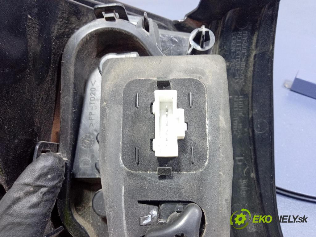 Citroen C3 2014 světlo Zad: Práva: Mimo: 9803928480