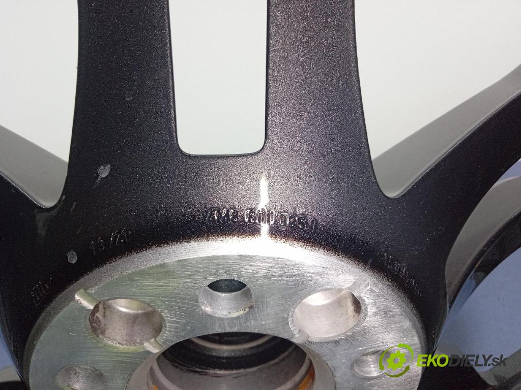 Audi SQ8 2022 Ráfky Hlinikové: 4M8601025J