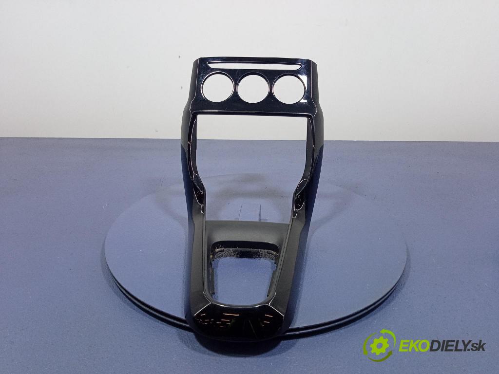 Citroen C3 2014 lišta Dekoratívní: Uvnitř 9685748677