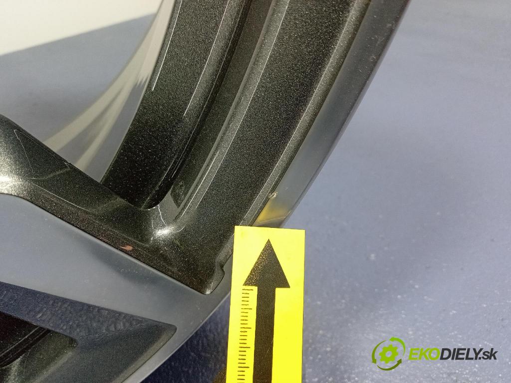 Audi SQ8 2022 Ráfky Hlinikové: 4M8601025J