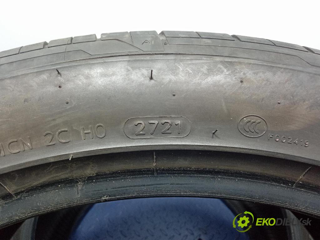 Audi SQ8 2022 pneumatiky: Leto: 8808563421957