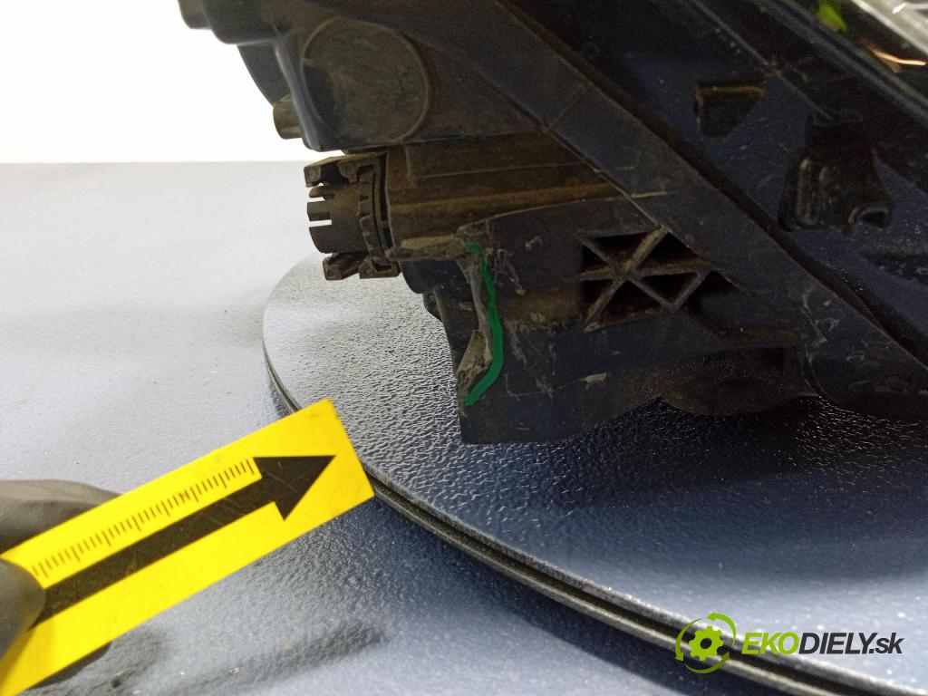 Vw Passat b8 14-19 0 Reflektor: v pravo: 3G1641082G