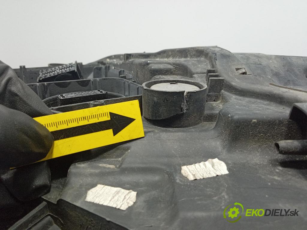 Vw Passat b8 14-19 0 Reflektor: v pravo: 3G1641082G