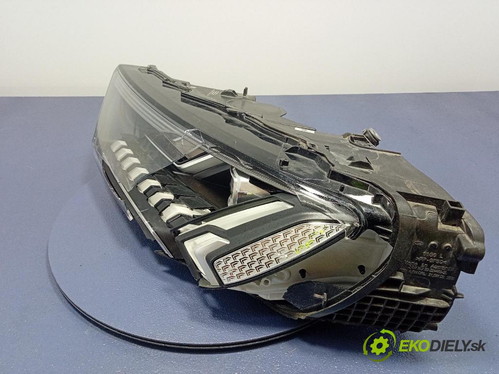 Audi Q7 ii lift 0 Reflektor: Vľavo: 4M0941039C