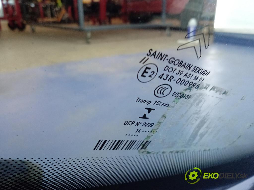 Citroen C3 2014 sklo Čelní přední: 