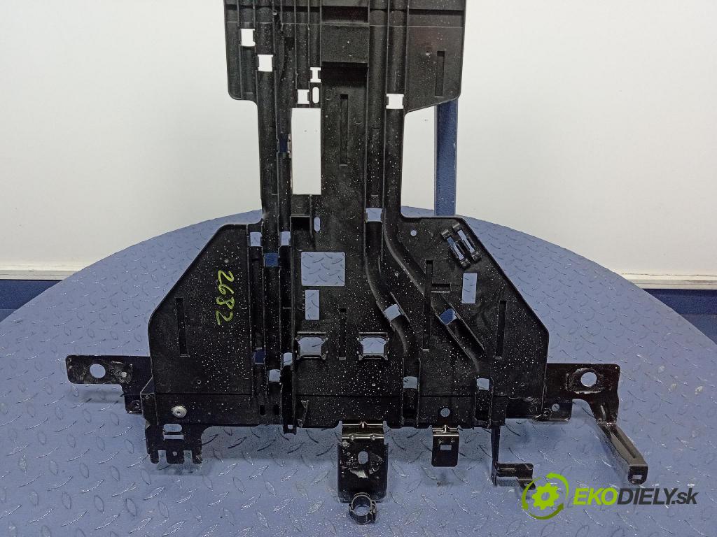 Skoda Elroq 50 2025 kryt Plast: podvozek: 1EA971342C