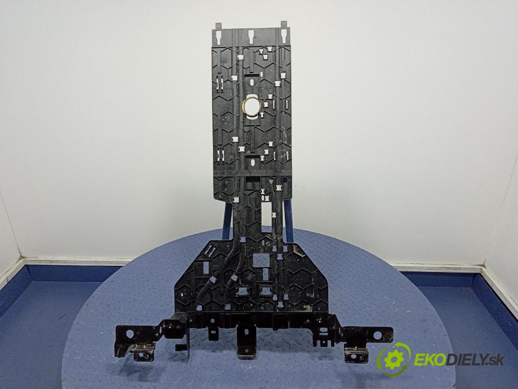 Skoda Elroq 50 2025 kryt Plast: podvozek: 1EA971342C