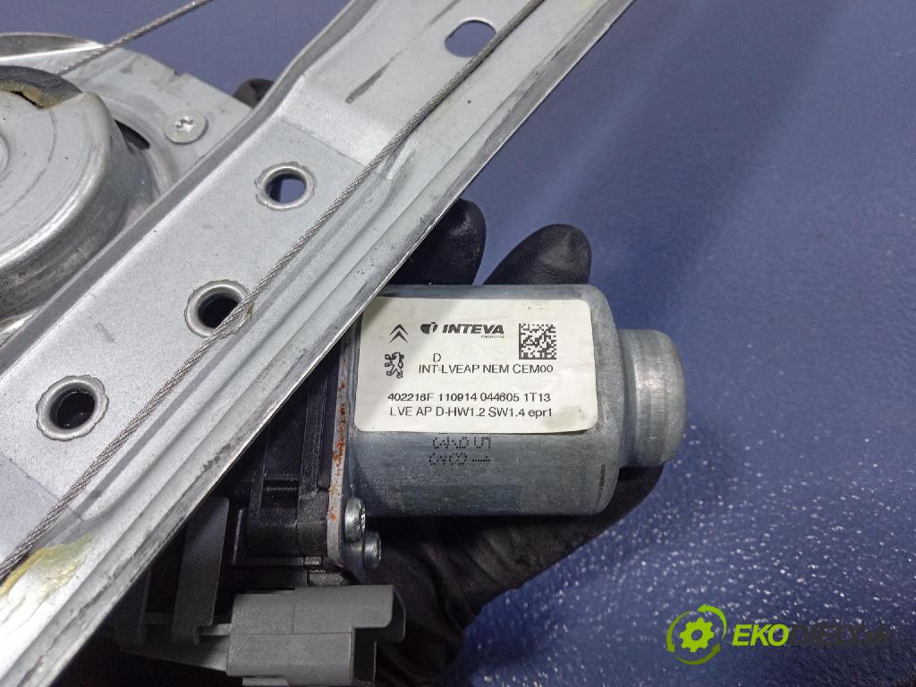 Citroen C3 2014 mechanismus stahování Sklenka: před v pravo: 9802617380