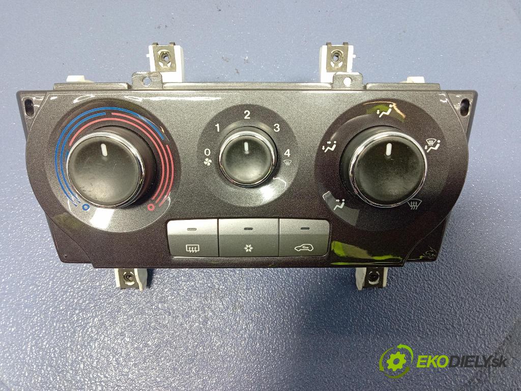 Fiat Bravo 2008 prepínač Klimatizácia: Prúd vzduchu: 5G7846100