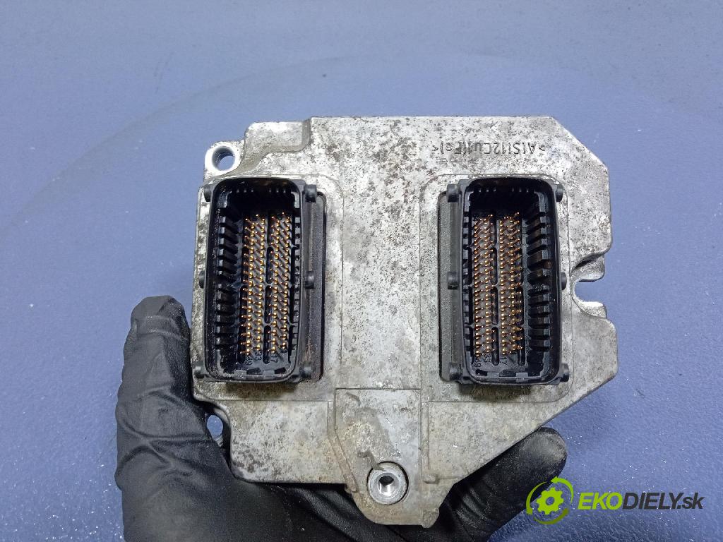 Opel Zafira 2004 Spínač zapalování. 55555600