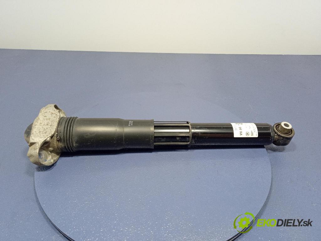 Skoda Elroq 50 2025 tlmič zad Vľavo.: 1EA512013CA