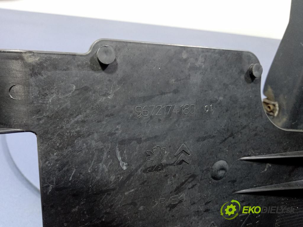 Citroen C3 2014 blatník: Plastický před 9683815280