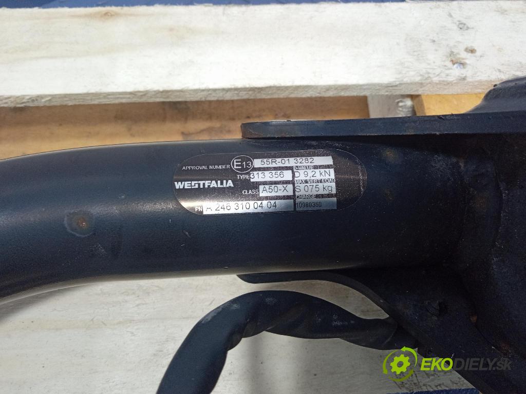 Mercedes B-Klasa 2013 oko Do Přívěsy A2463100404