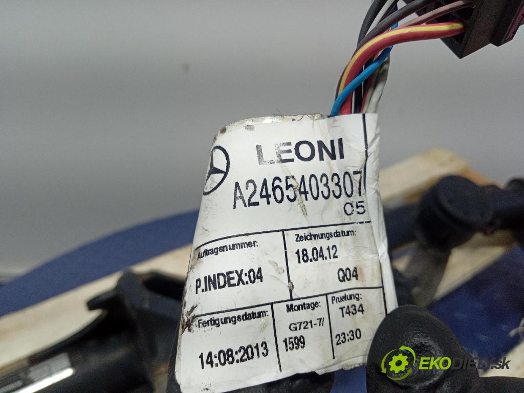 Mercedes B-Klasa 2013 oko Do Přívěsy A2463100404