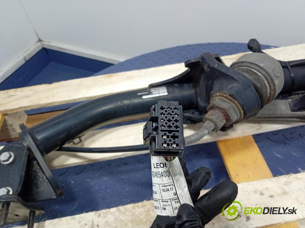 Mercedes B-Klasa 2013 oko Do Přívěsy A2463100404