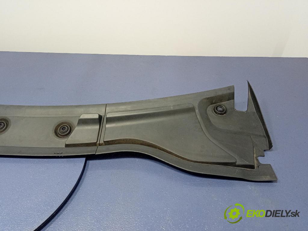 Mercedes B-Klasa 2013 torpédo A2468300700